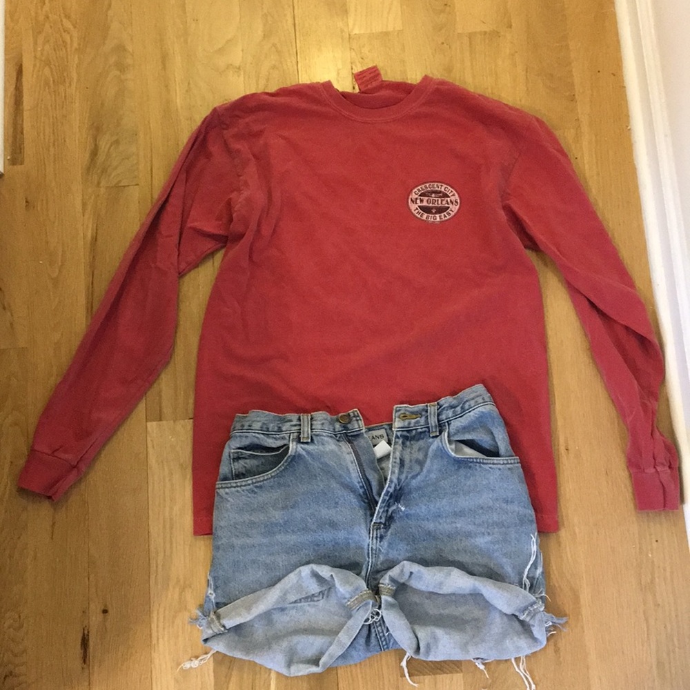 NWOT COMFORT COLORS NEW ORLEANS LONG SLEEVE SHIRT